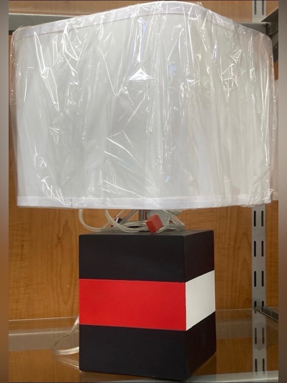 Tommy Hilfiger Signature Small table top lamp New
